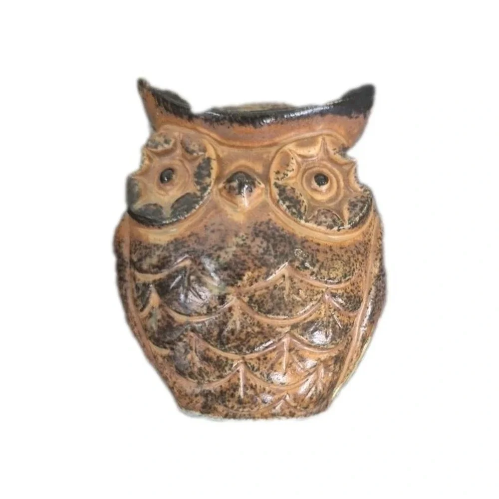 Pair of Vintage Japanese Ceramic Owl-shape Salt Shakers,‎ 2 3/4